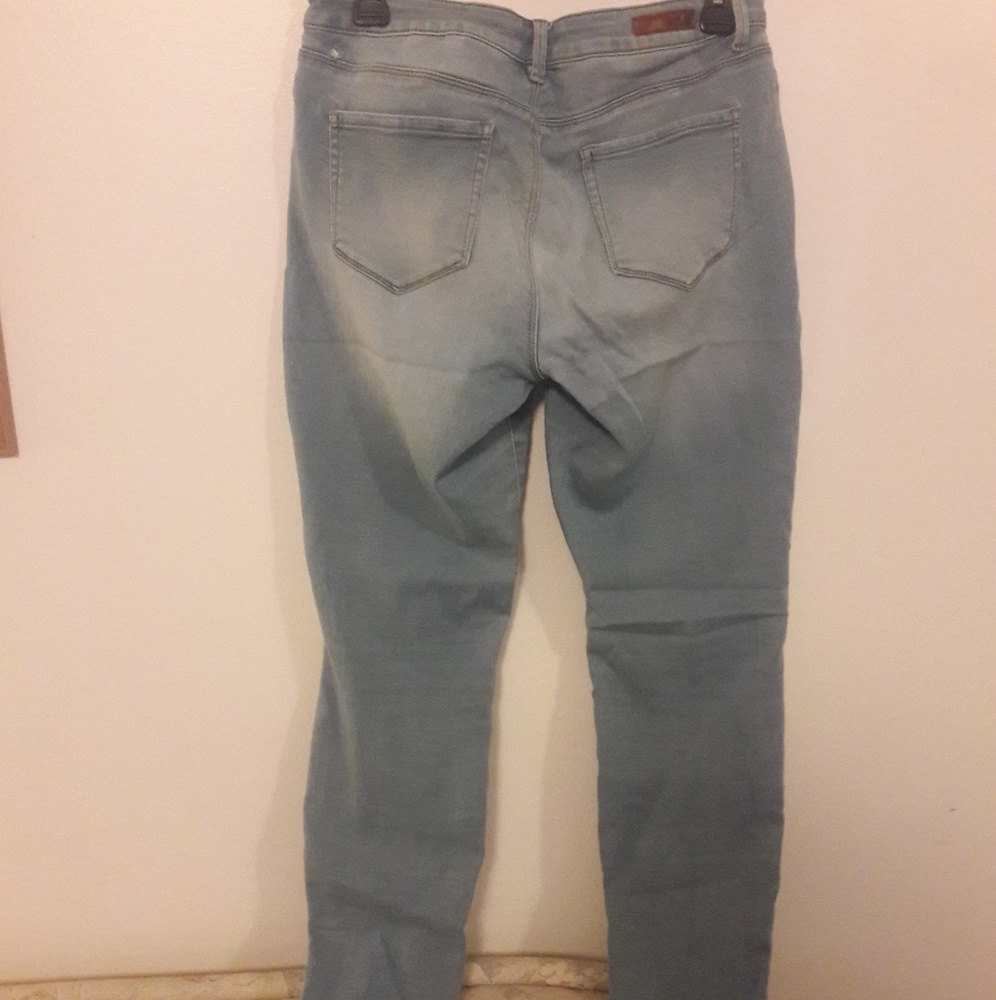 Light denim pants